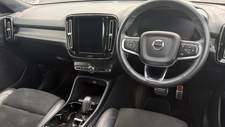 Volvo Xc40 1.5 T5 Recharge PHEV R DESIGN Pro 5dr Auto Estate